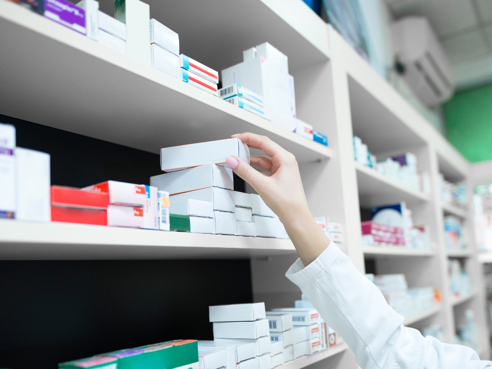 importancia abasto de insumos médicos