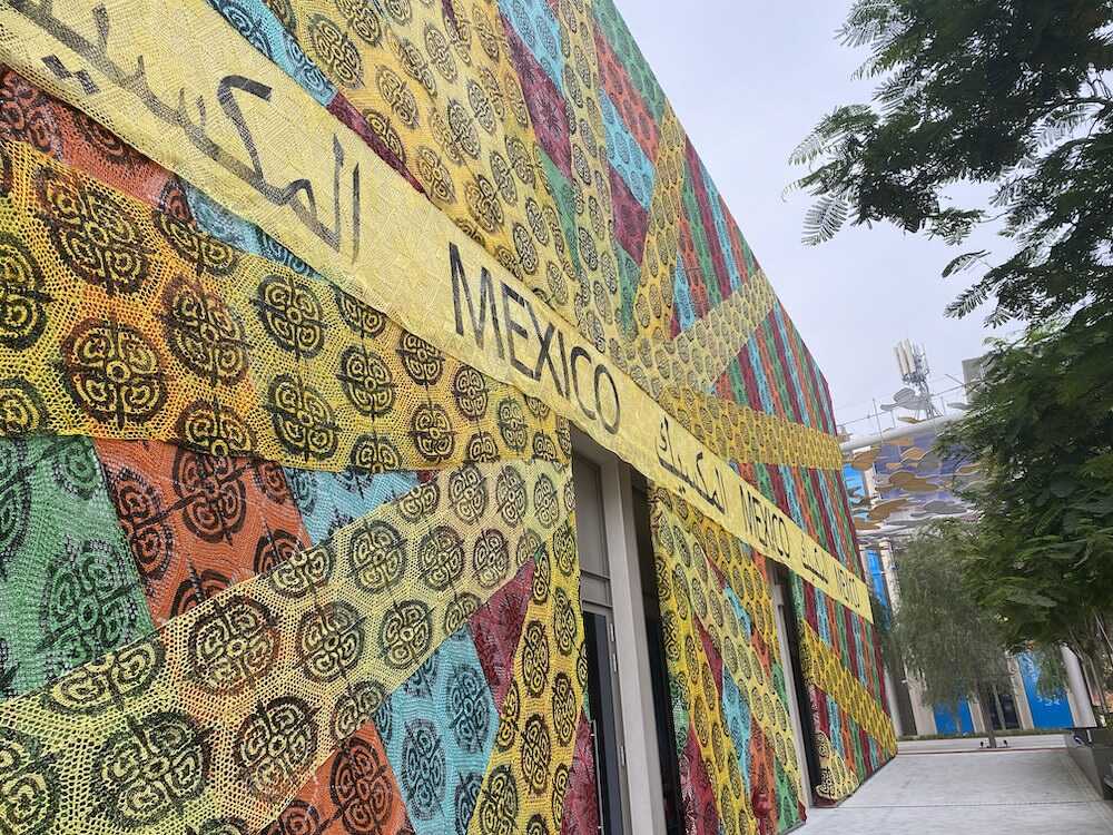 Approach to the facade of the Mexico pavilion